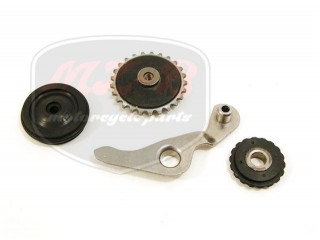 KÍNAI ROBOGÓ QUAD VEZÉRMŰLÁNC FESZÍTŐ KLT. QUAD110