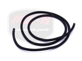 SIMSON SCHWABLE GUMI SZEGÉLY /FÉNYSZÓRÓ BURK.+LÁBVÉDŐ/ 1 MÉTER